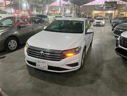 ڤۆڵکسواگن جێتا